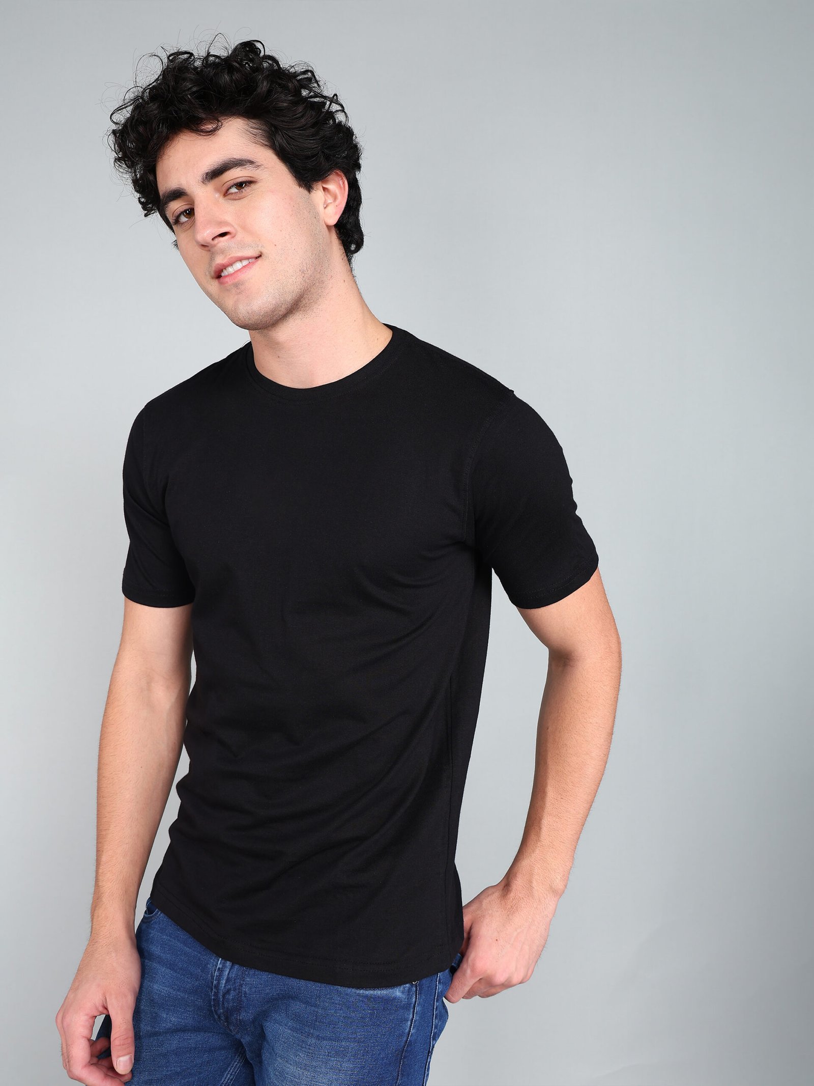 VARNEES Men Solid Round Neck Pure Cotton Black T-Shirt Rare Rabit Regular Round Neck T Shirt Marron - Image 1